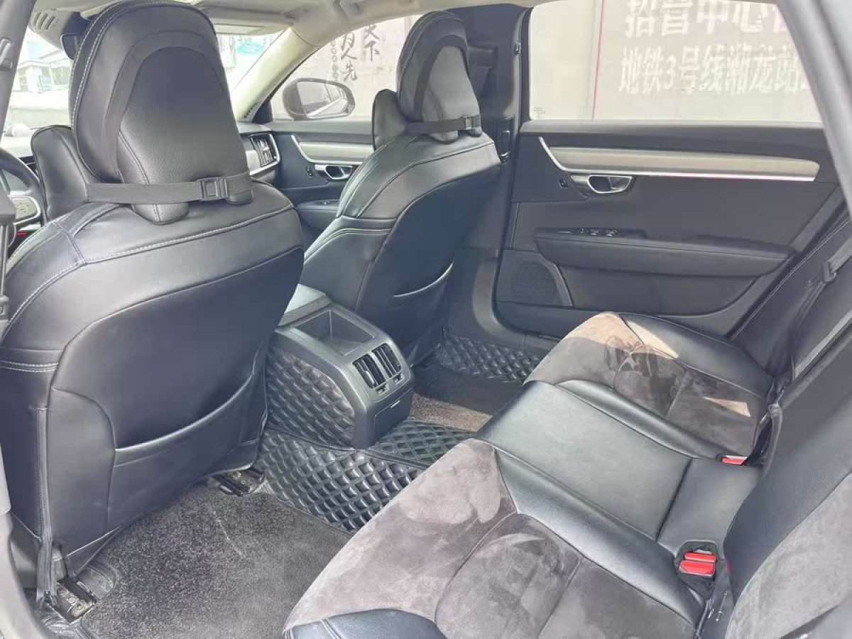 沃爾沃 S90  2019款 T4 智逸版圖片