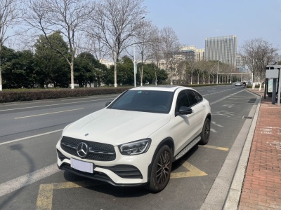 2022年2月 奔馳 奔馳GLC(進(jìn)口) 改款 GLC 300 4MATIC 轎跑SUV圖片