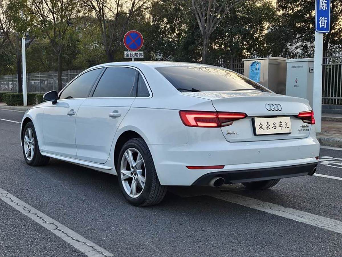 奧迪 奧迪A4L  2017款 40 TFSI 進取型圖片