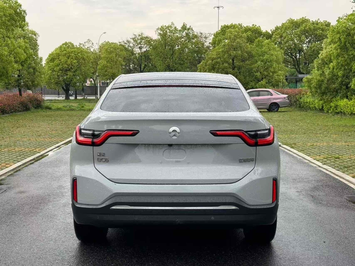 蔚來(lái) 蔚來(lái)EC6  2020款 605KM 運(yùn)動(dòng)版圖片