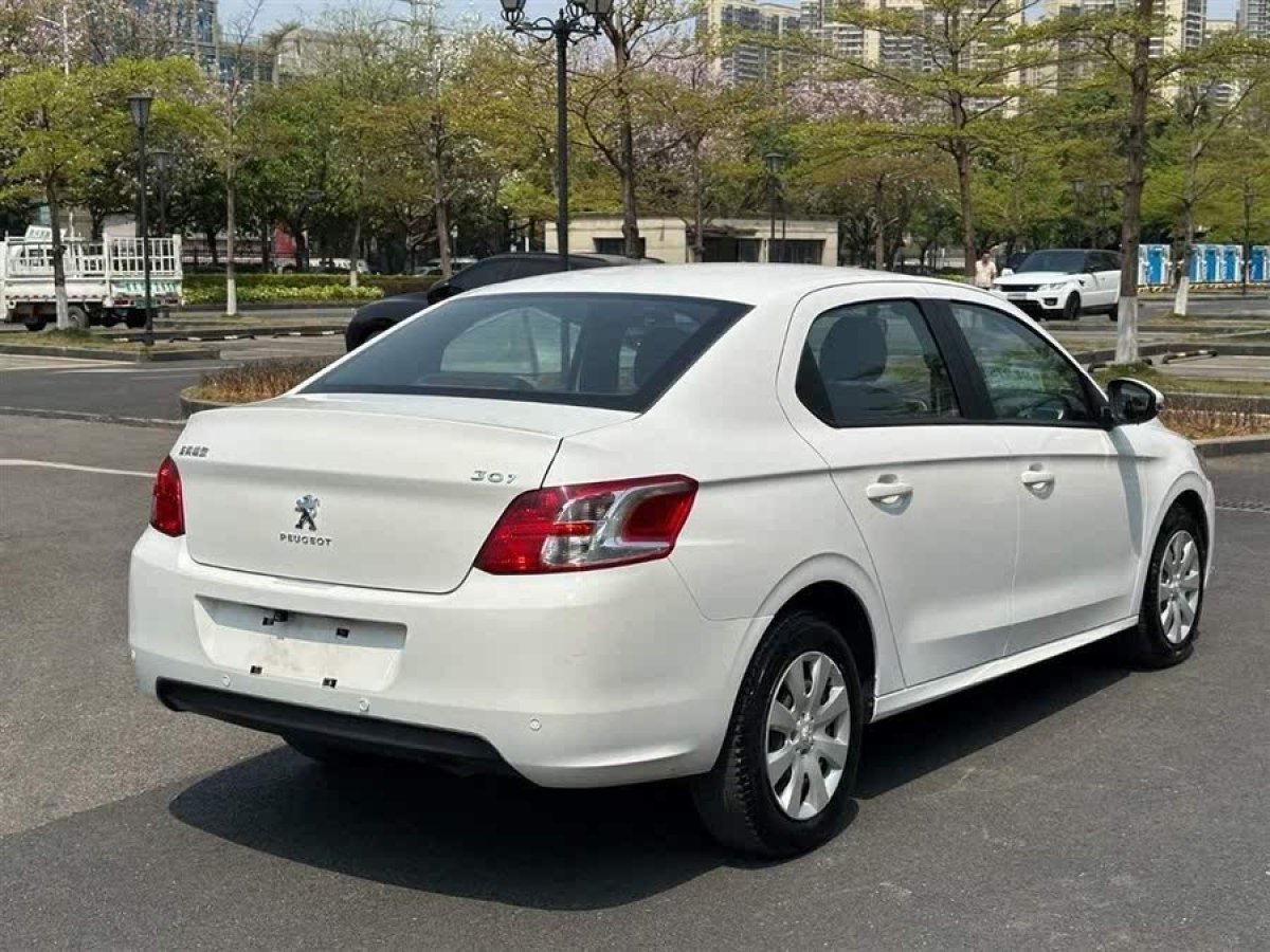 標(biāo)致 301  2016款 1.6L 自動(dòng)舒適版圖片