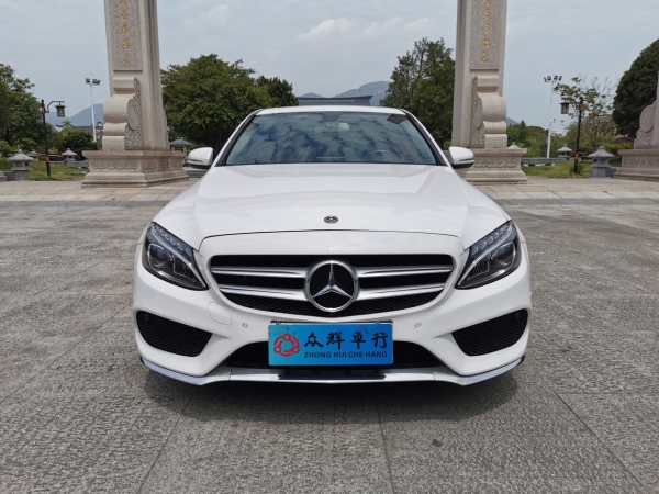 奔驰 奔驰C级  2018款 C 180 L 动感型运动版