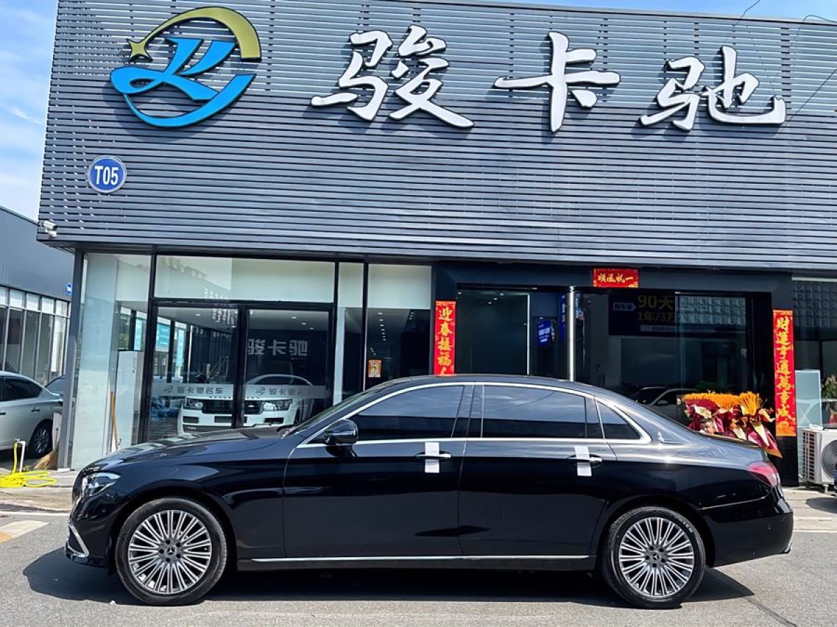 奔馳 奔馳E級(jí)  2022款 改款 E 300 L 豪華型圖片