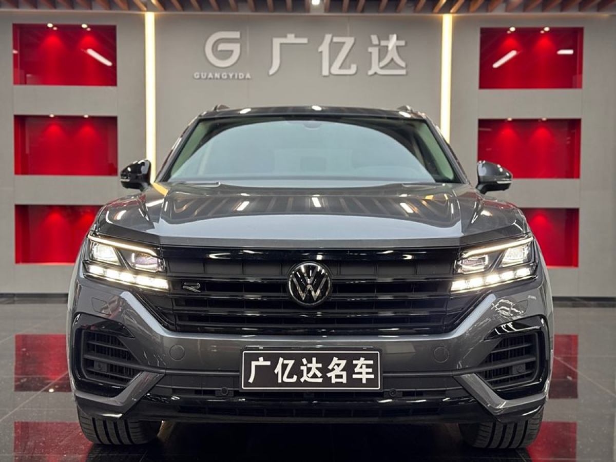 大眾 途銳  2023款 3.0TSI 銳享版 曜黑運動套裝圖片