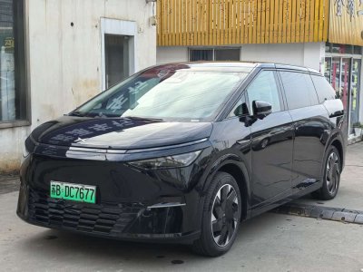 2024年1月 小鵬 小鵬X9 702超長續(xù)航Max圖片