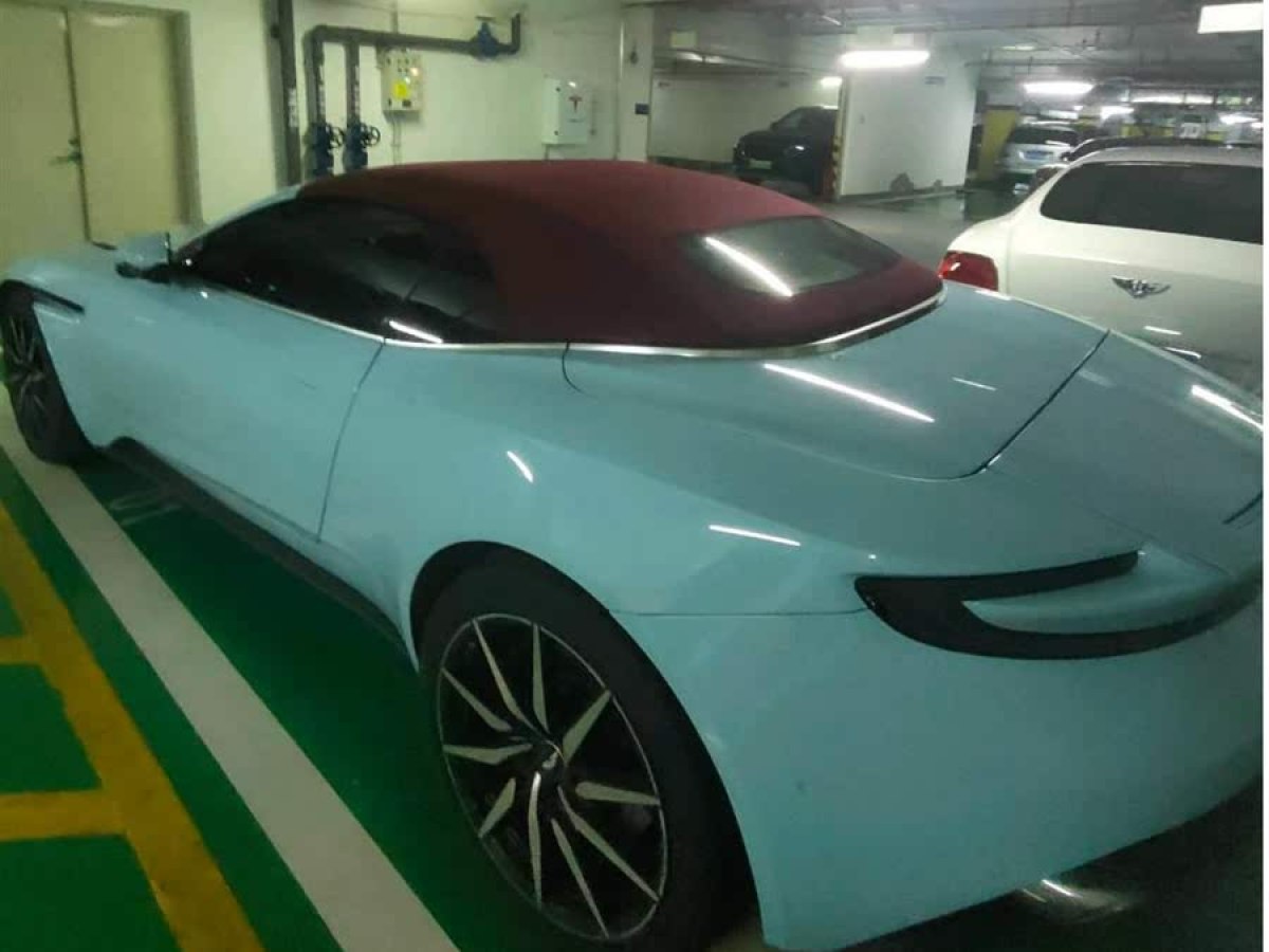 阿斯頓·馬丁 阿斯頓?馬丁DB11  2020款 4.0T V8 Volante圖片