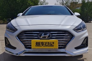 索納塔 現(xiàn)代 2.0L GLS智能型