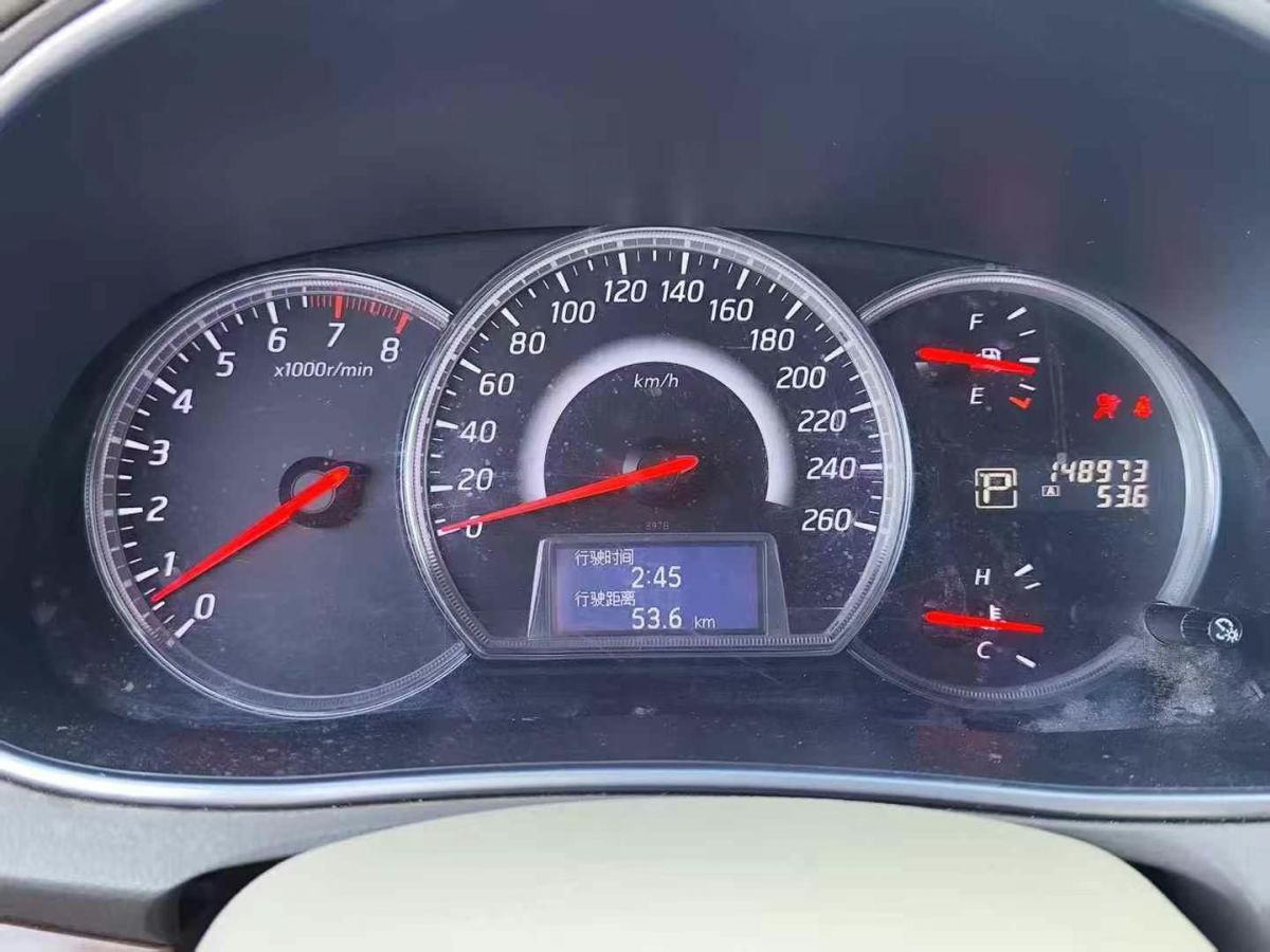 日產(chǎn) 天籟  2011款 2.0L XE標(biāo)準(zhǔn)版圖片