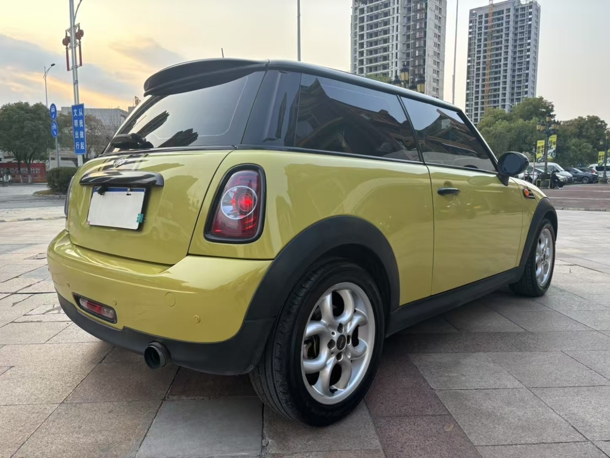 MINI MINI  2011款 1.6L COOPER Tattoo圖片