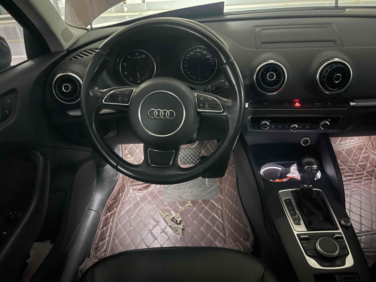奧迪 奧迪A3  2015款 Limousine 35 TFSI 百萬紀念舒享型圖片