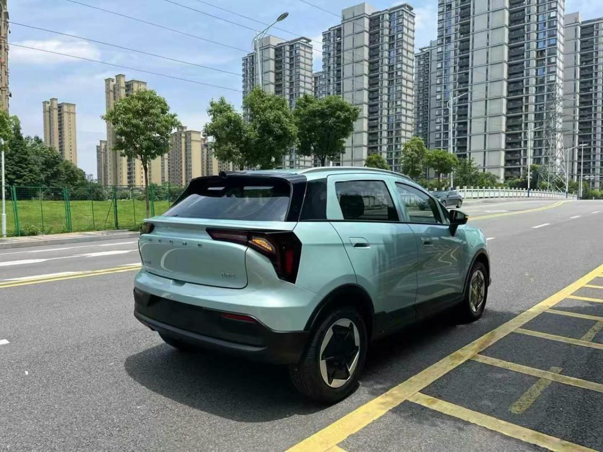 幾何 幾何E  2023款 320KM 乖帥虎 5座圖片
