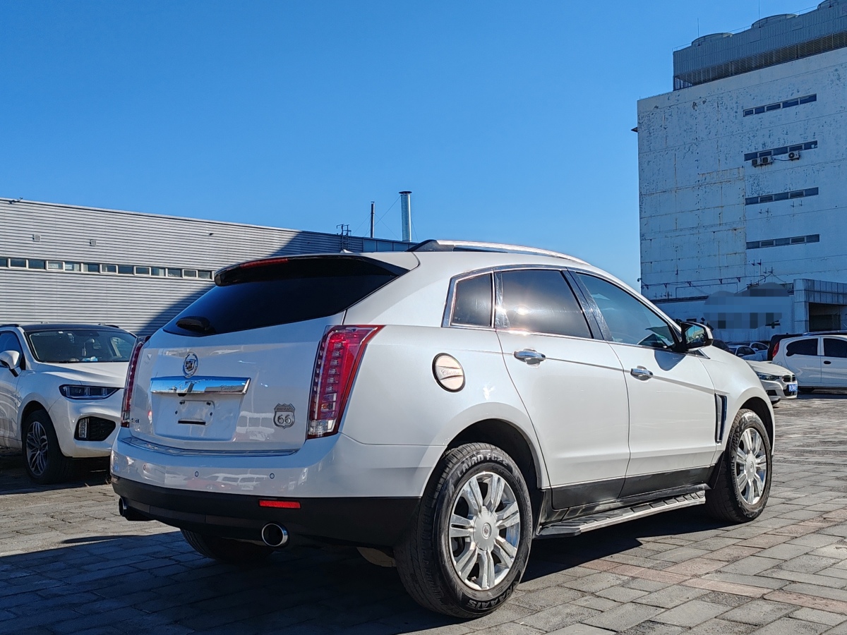 凱迪拉克 SRX  2014款 3.0L 精英型圖片