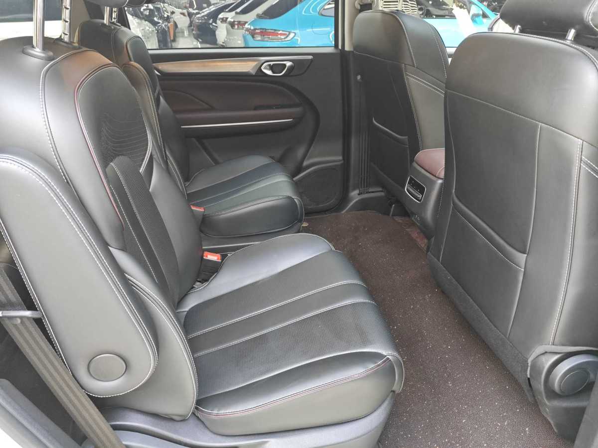 2023年4月廣汽傳祺 M6  2023款 PRO 270T DCT豪華版