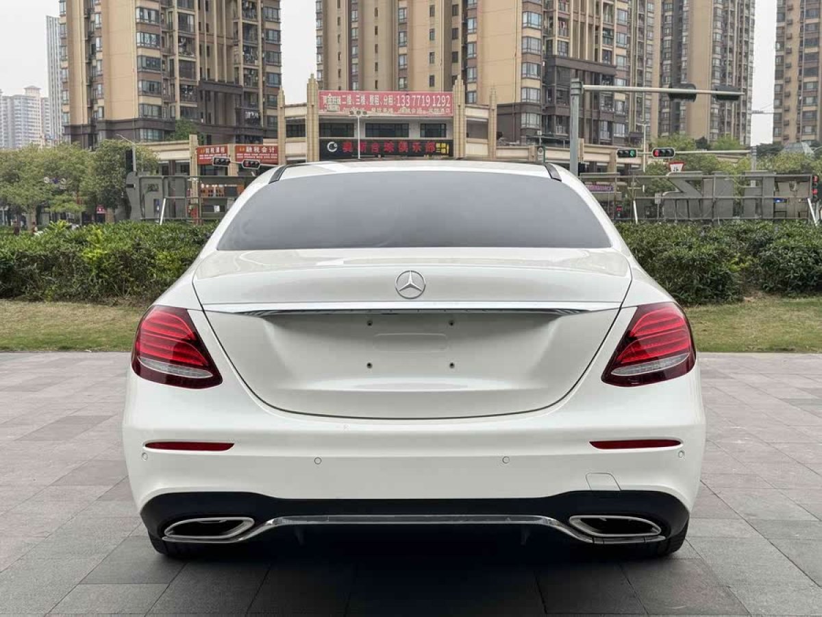 奔馳 奔馳E級  2019款 改款 E 300 L 運(yùn)動豪華型圖片