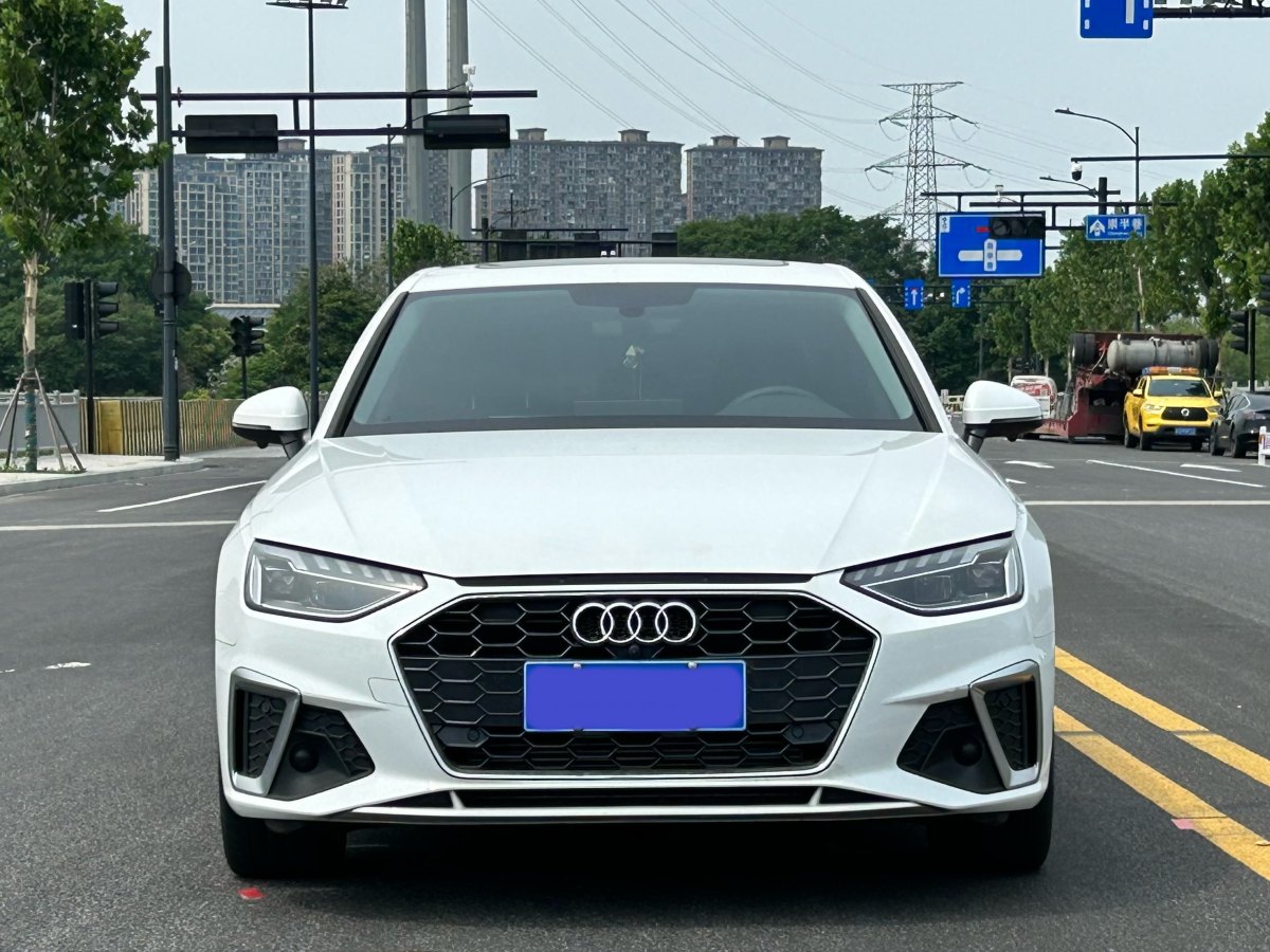 奧迪 奧迪A4L  2022款 40 TFSI 時尚動感型圖片