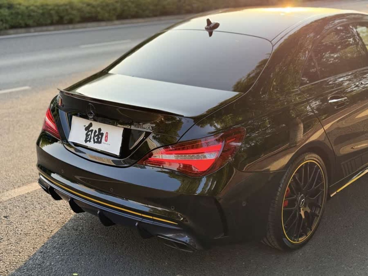 奔馳 奔馳CLA級AMG  2017款 改款 AMG CLA 45 4MATIC圖片