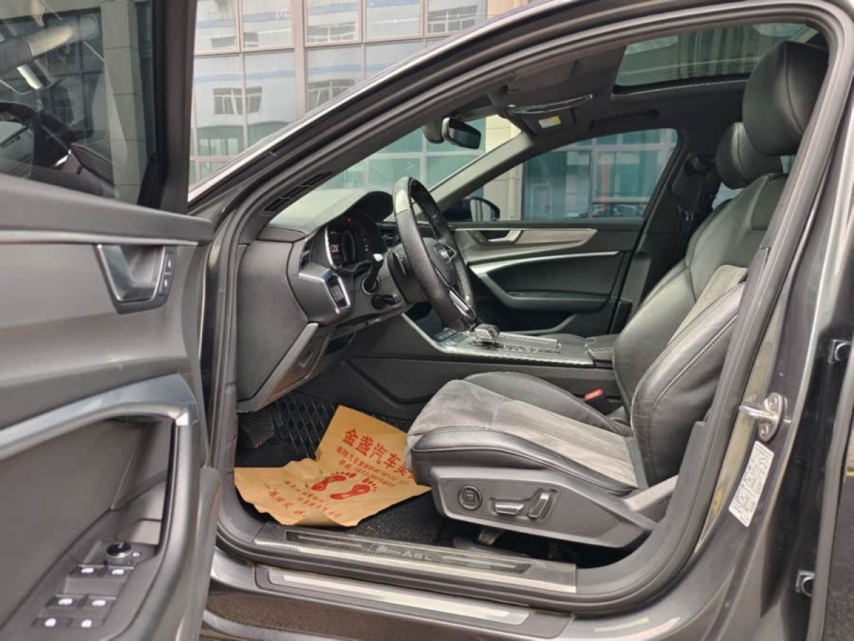 奧迪 奧迪A6L  2019款 45 TFSI 臻選動感型圖片