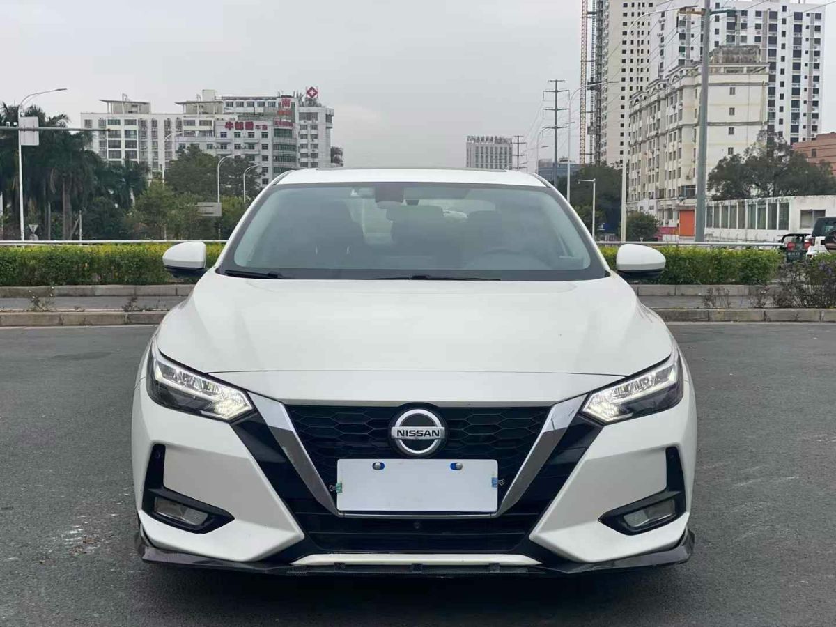 日產(chǎn) 軒逸  2021款 1.6L XL CVT暗夜版圖片