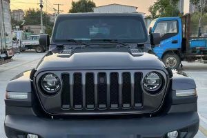 牧馬人 Jeep 2.0T 高地 阿拉斯加極光綠特別版