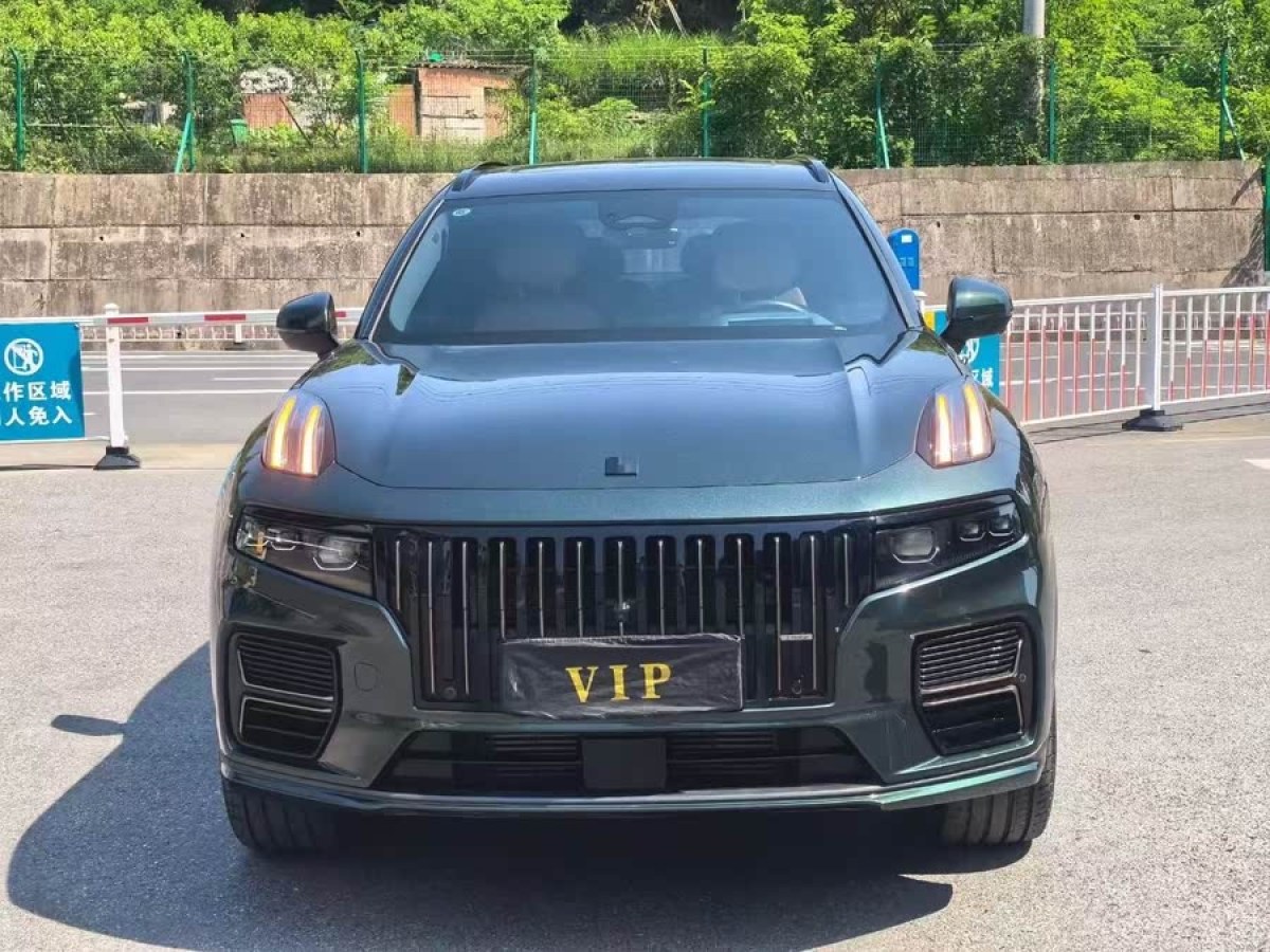 領(lǐng)克 領(lǐng)克09新能源  2024款 2.0TD EM-P ULTRA 六座圖片