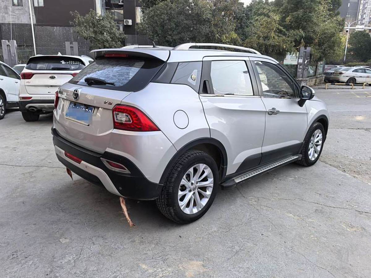 中華 V3  2015款 1.5L 手動(dòng)精英型圖片