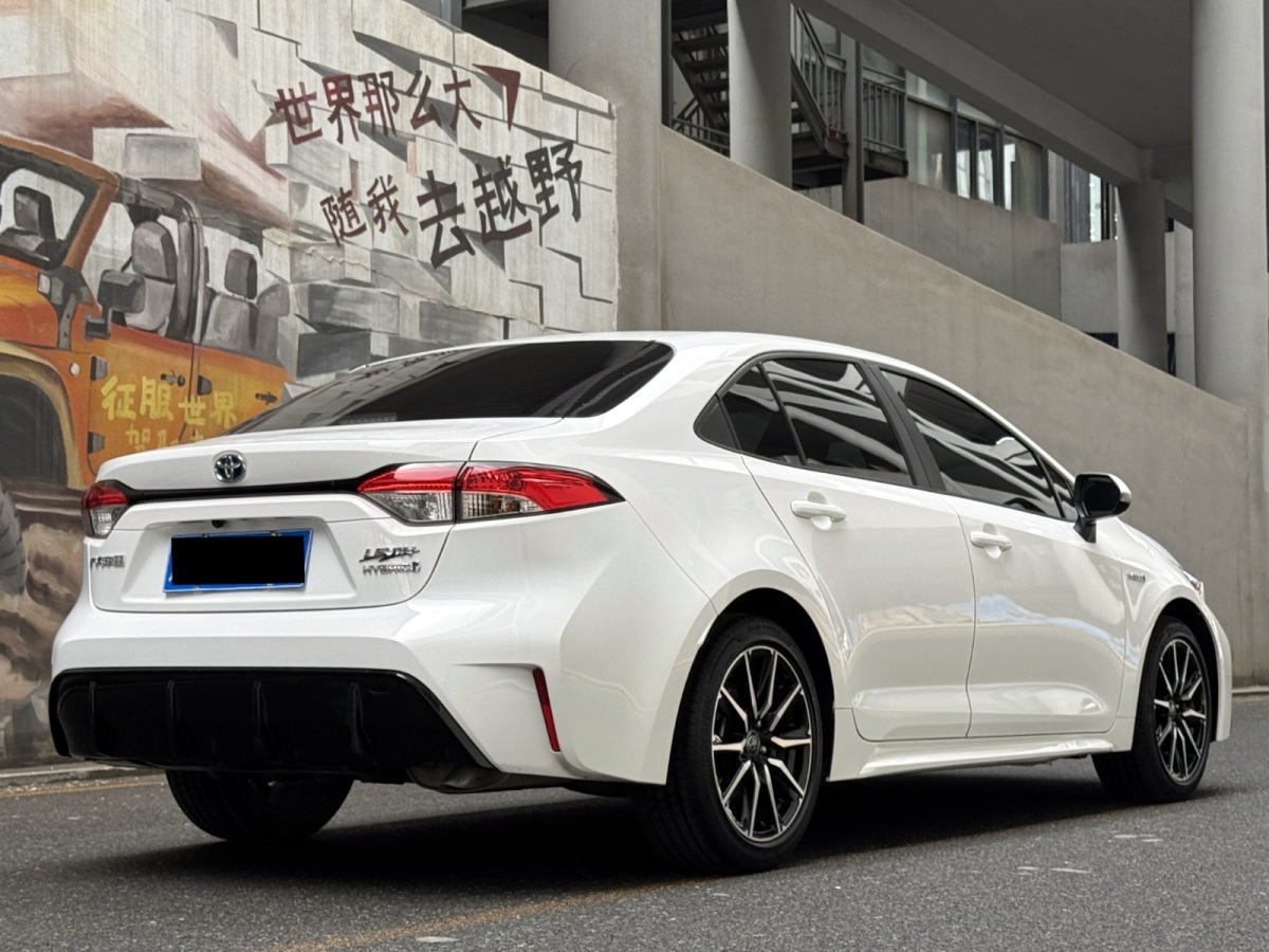 豐田 雷凌  2023款 智能電混雙擎 1.8L 運動版圖片