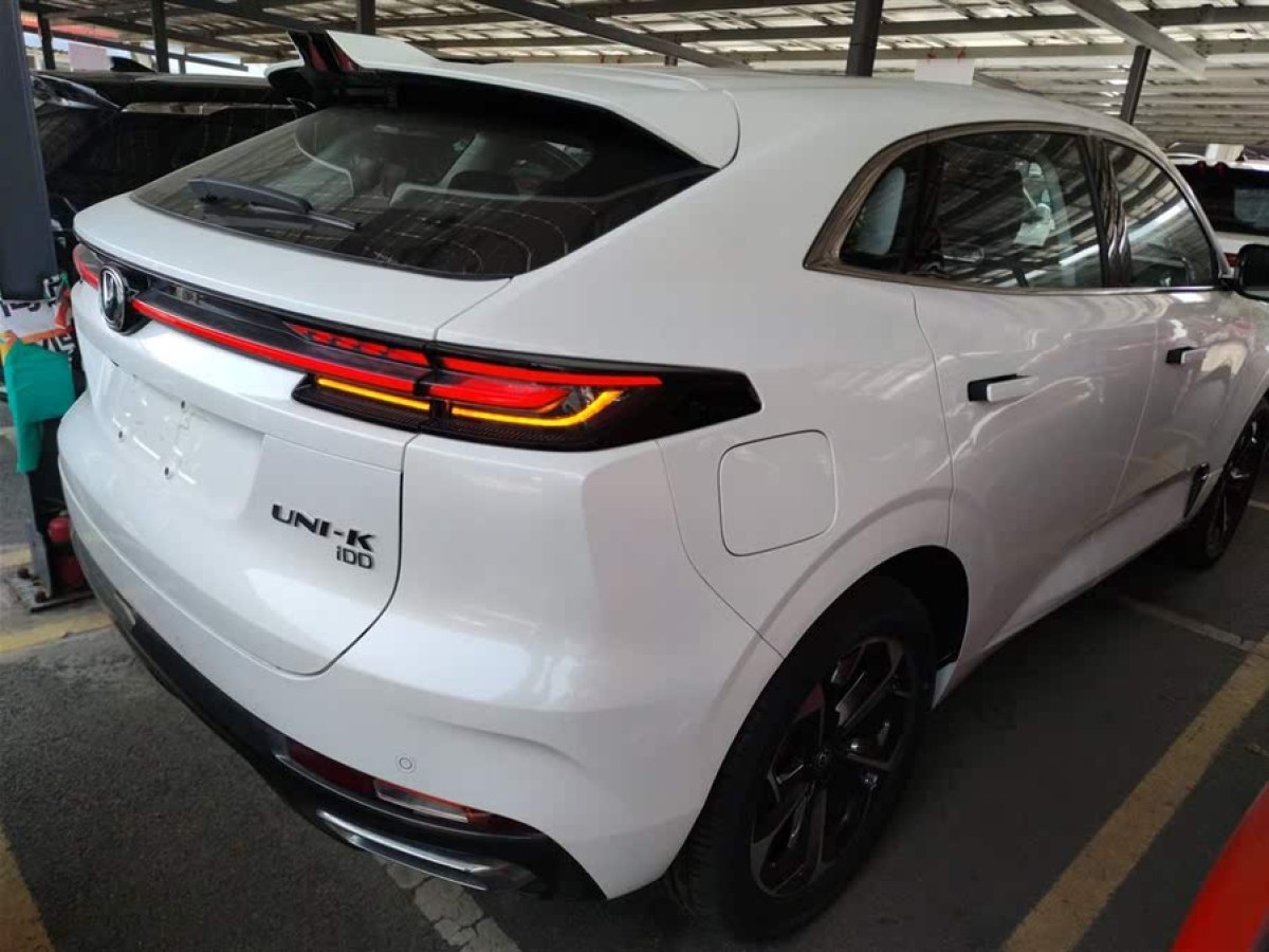 長(zhǎng)安 長(zhǎng)安UNI-K新能源  2022款 藍(lán)鯨iDD 130km 1.5T 卓越型圖片