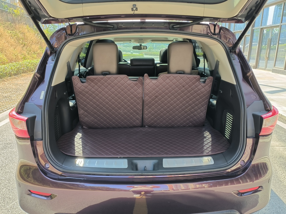 英菲尼迪 QX60  2020款 2.5 S/C Hybrid 兩驅(qū)卓越版 國VI圖片