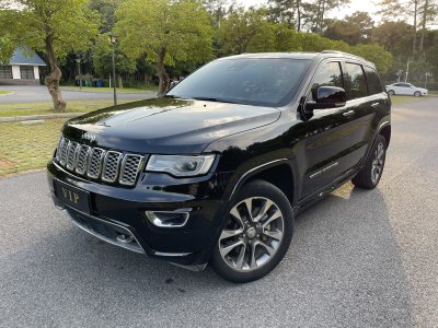 2018年2月 Jeep 大切諾基(進(jìn)口) 3.6L 豪華導(dǎo)航版圖片