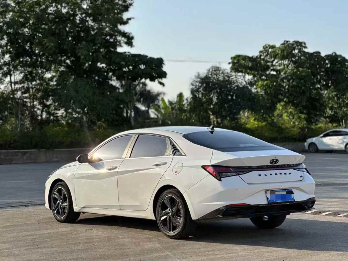 現(xiàn)代 伊蘭特  2021款 1.5L TOP旗艦版圖片