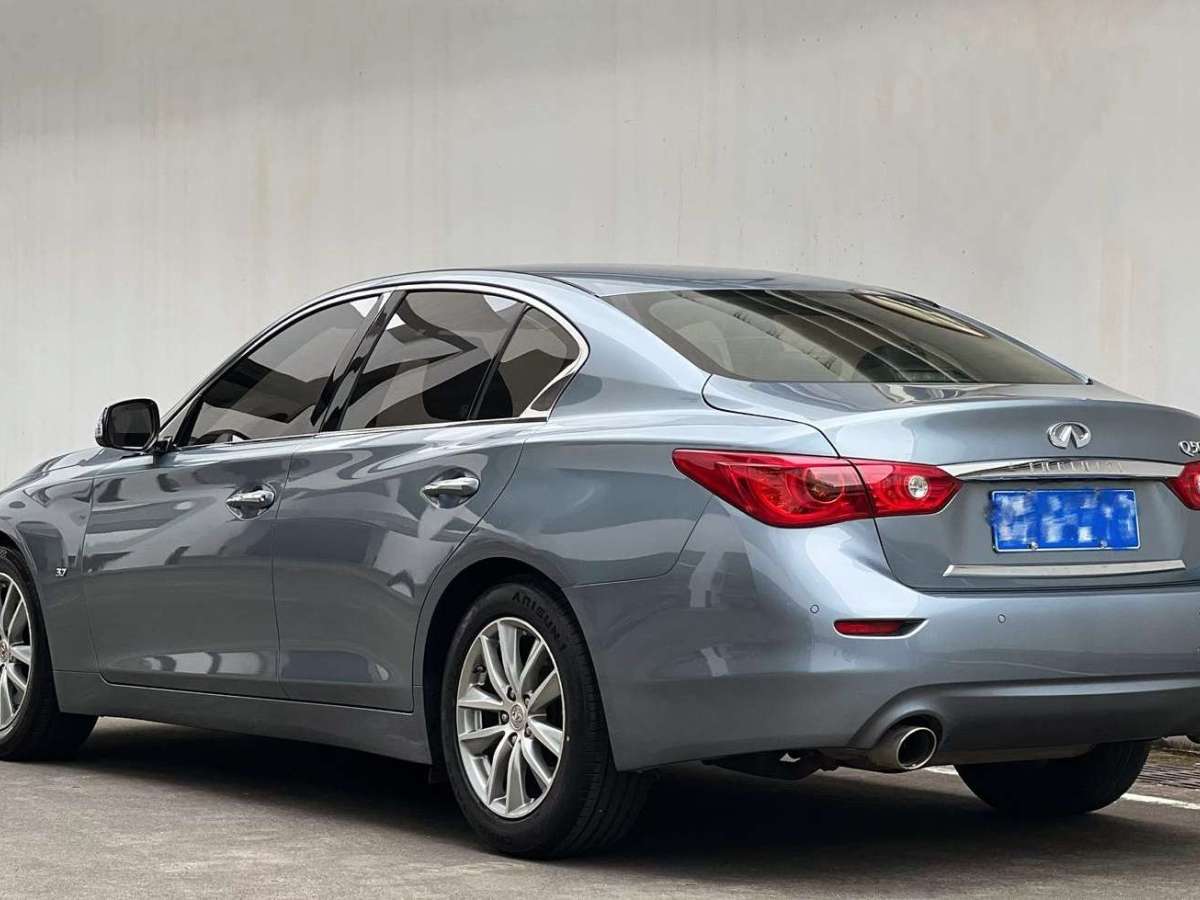 2017年8月英菲尼迪 Q50  2014款 3.7L 豪華版