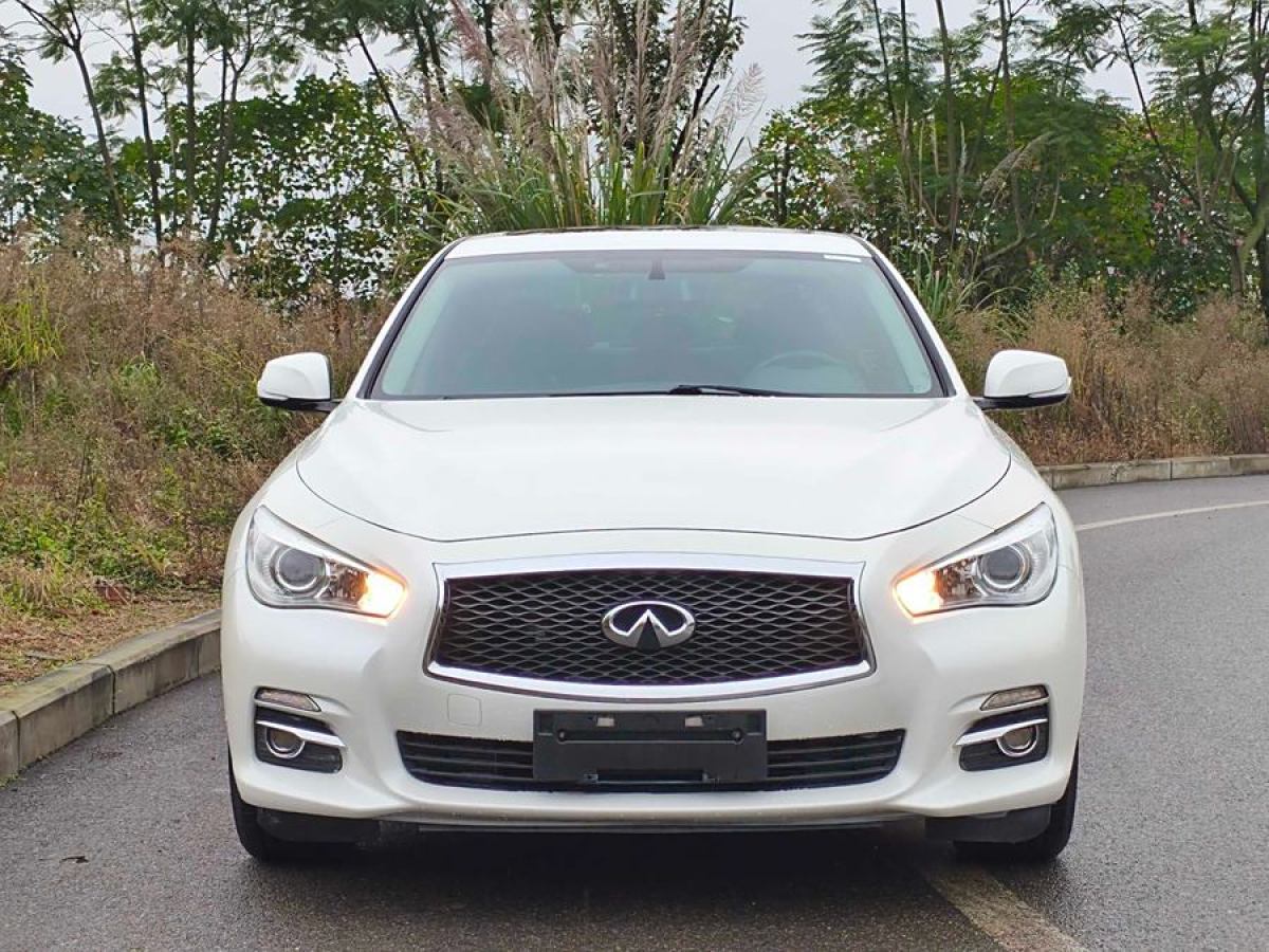 2016年4月英菲尼迪 Q50L  2015款 2.0T 舒適版