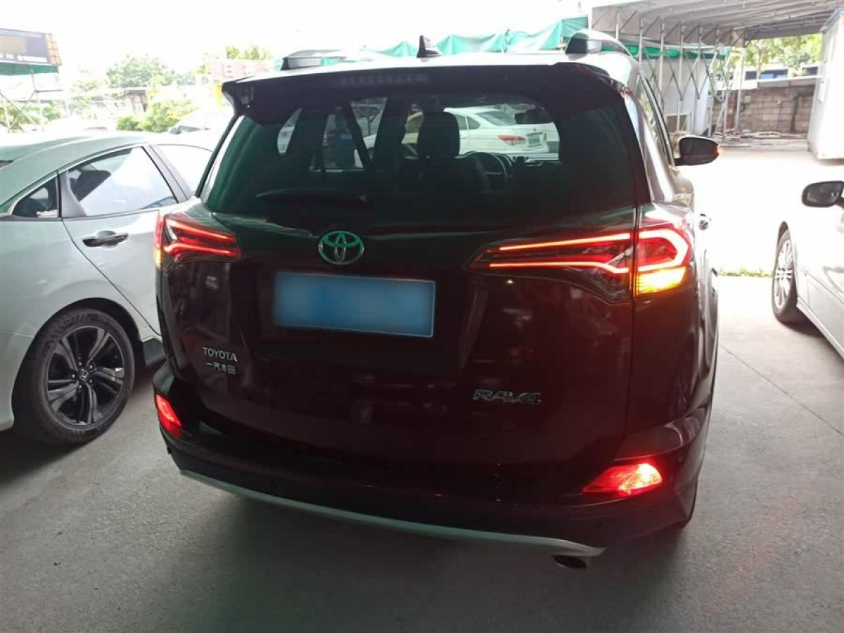 豐田 RAV4榮放  2016款 2.0L CVT兩驅(qū)智尚版圖片