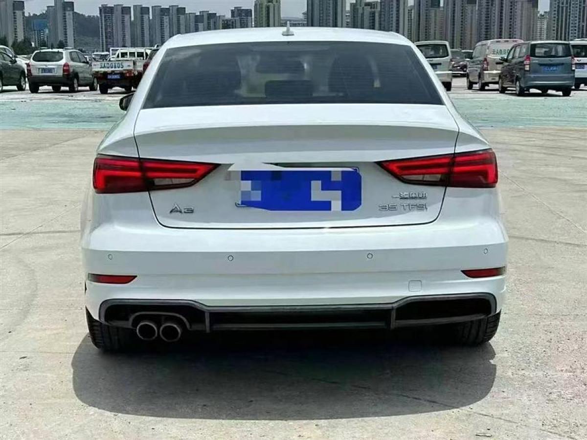 奧迪 奧迪A3  2018款 30周年年型 Sportback 35 TFSI 進取型圖片