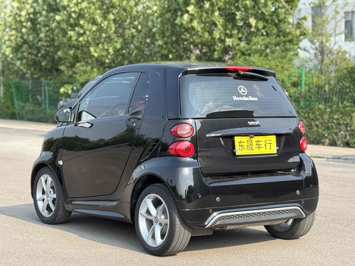 smart fortwo  2013款 1.0T 硬頂冰炫特別版圖片