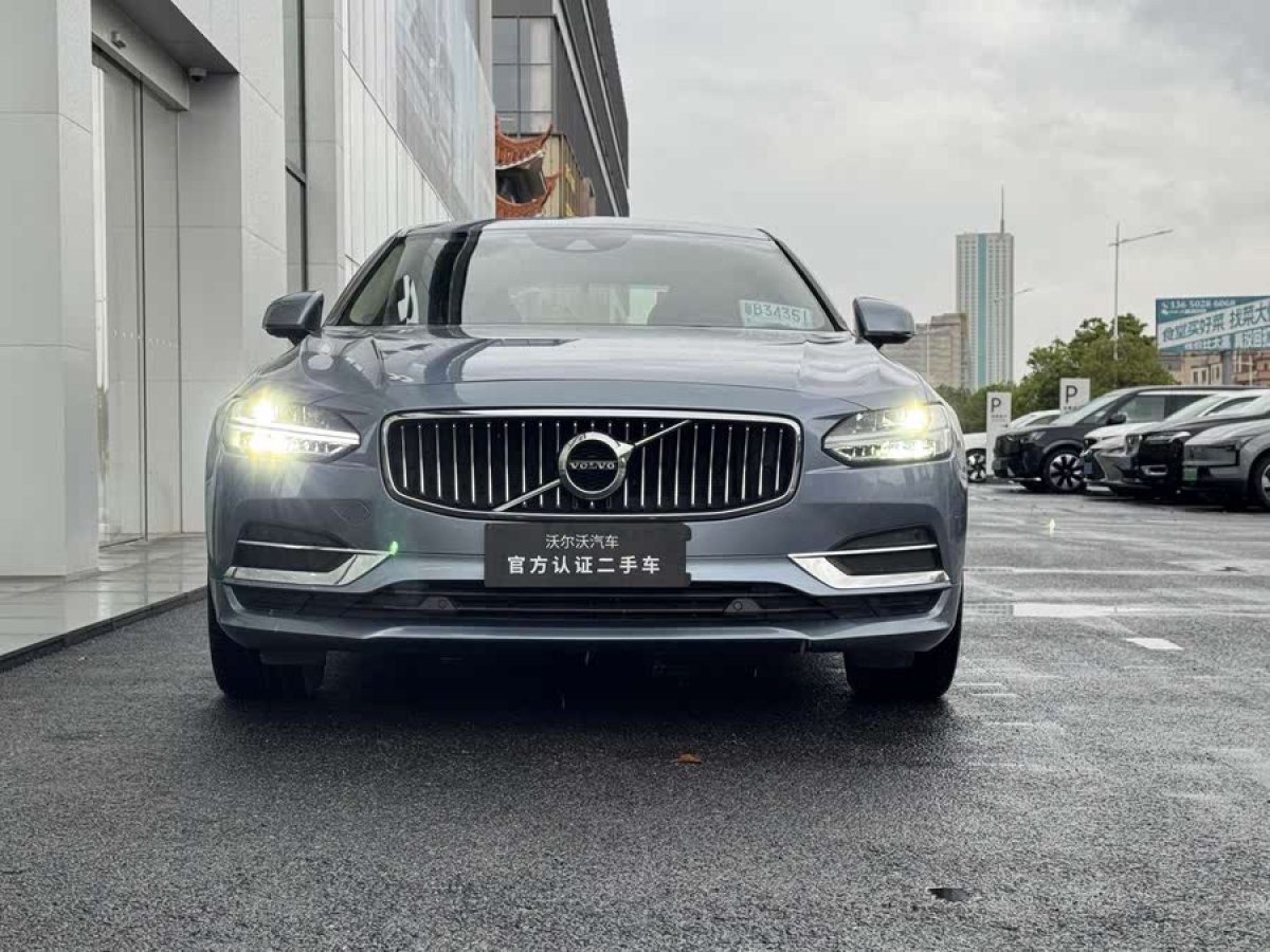 沃爾沃 S90  2019款 T4 智逸版圖片