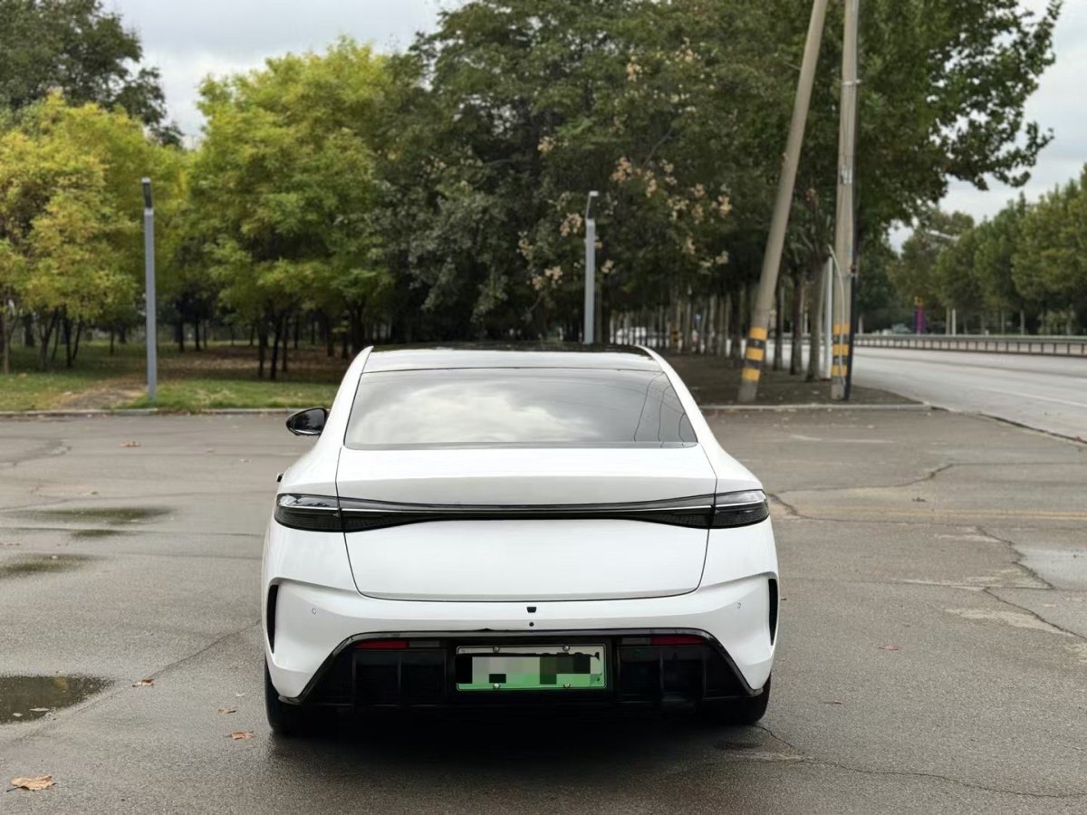 比亞迪 海豹  2022款 700km 長(zhǎng)續(xù)航后驅(qū)版圖片