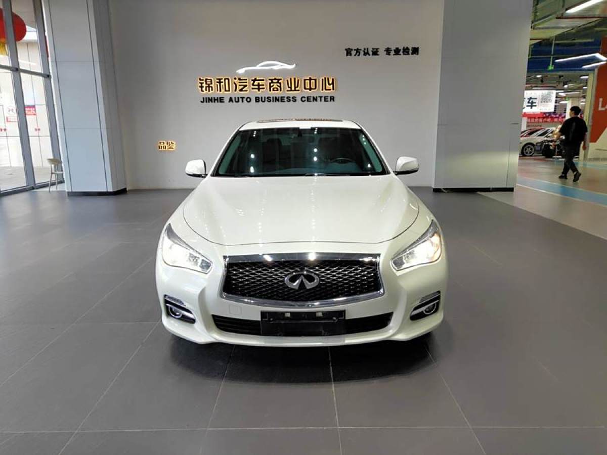 英菲尼迪 Q50L  2016款 2.0T 舒適版圖片