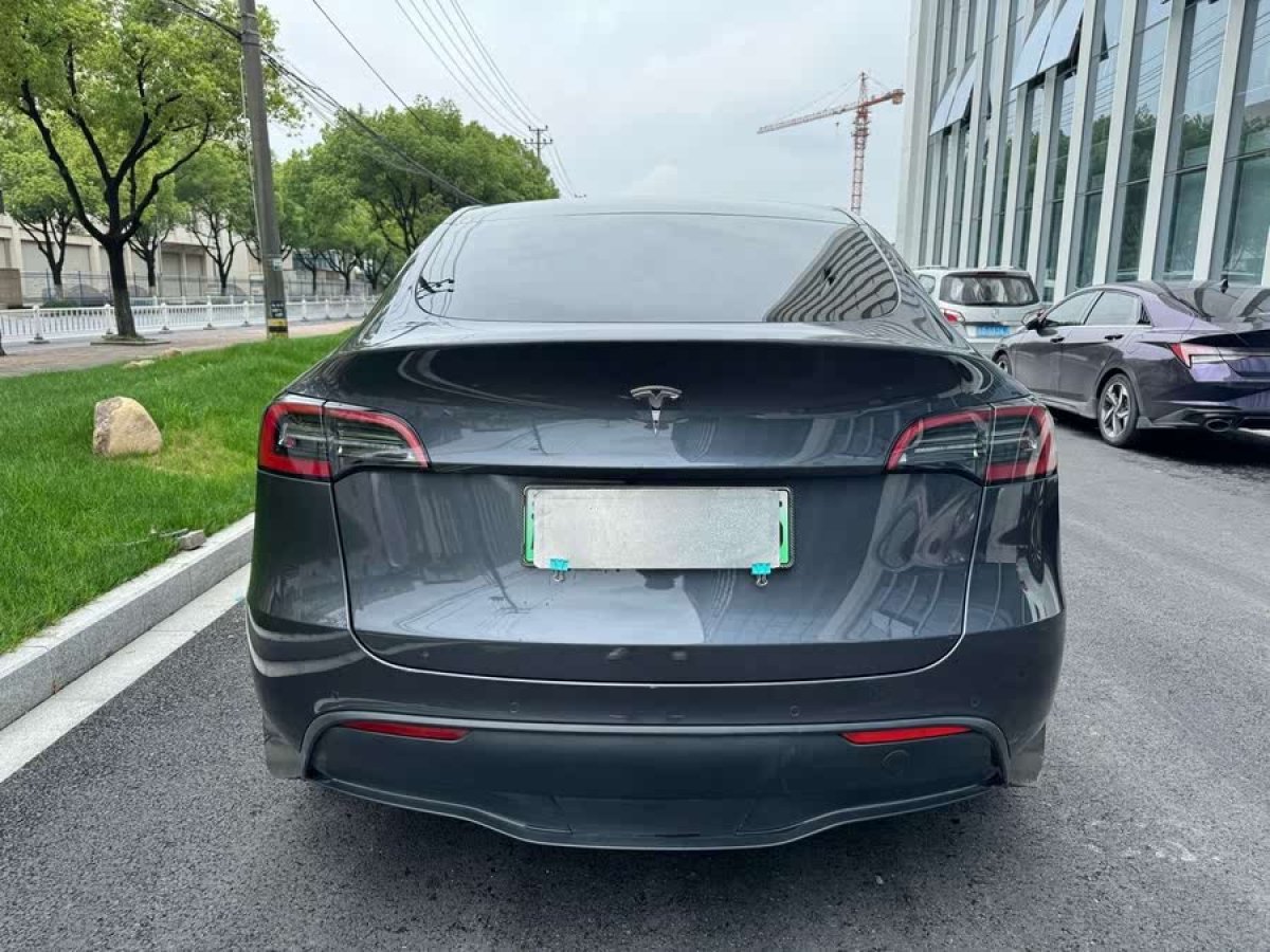 特斯拉 Model Y  2022款 改款 后輪驅(qū)動版圖片