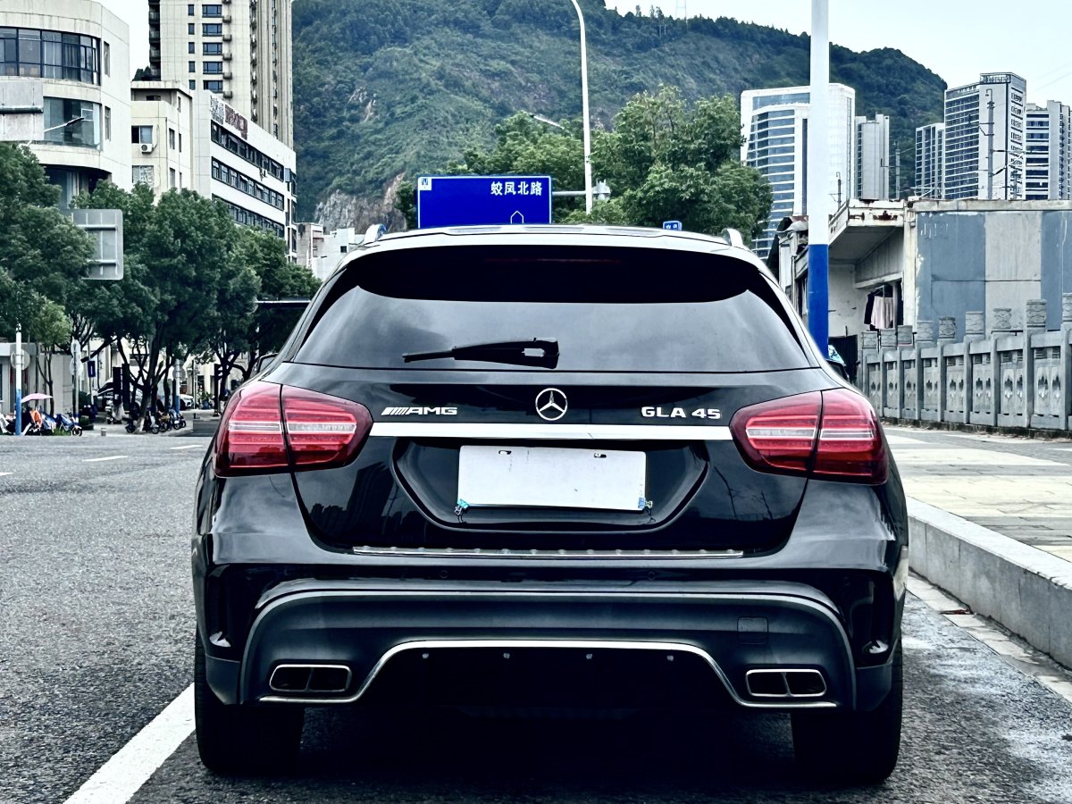 奔馳 奔馳GLA AMG  2017款 AMG GLA 45 4MATIC圖片