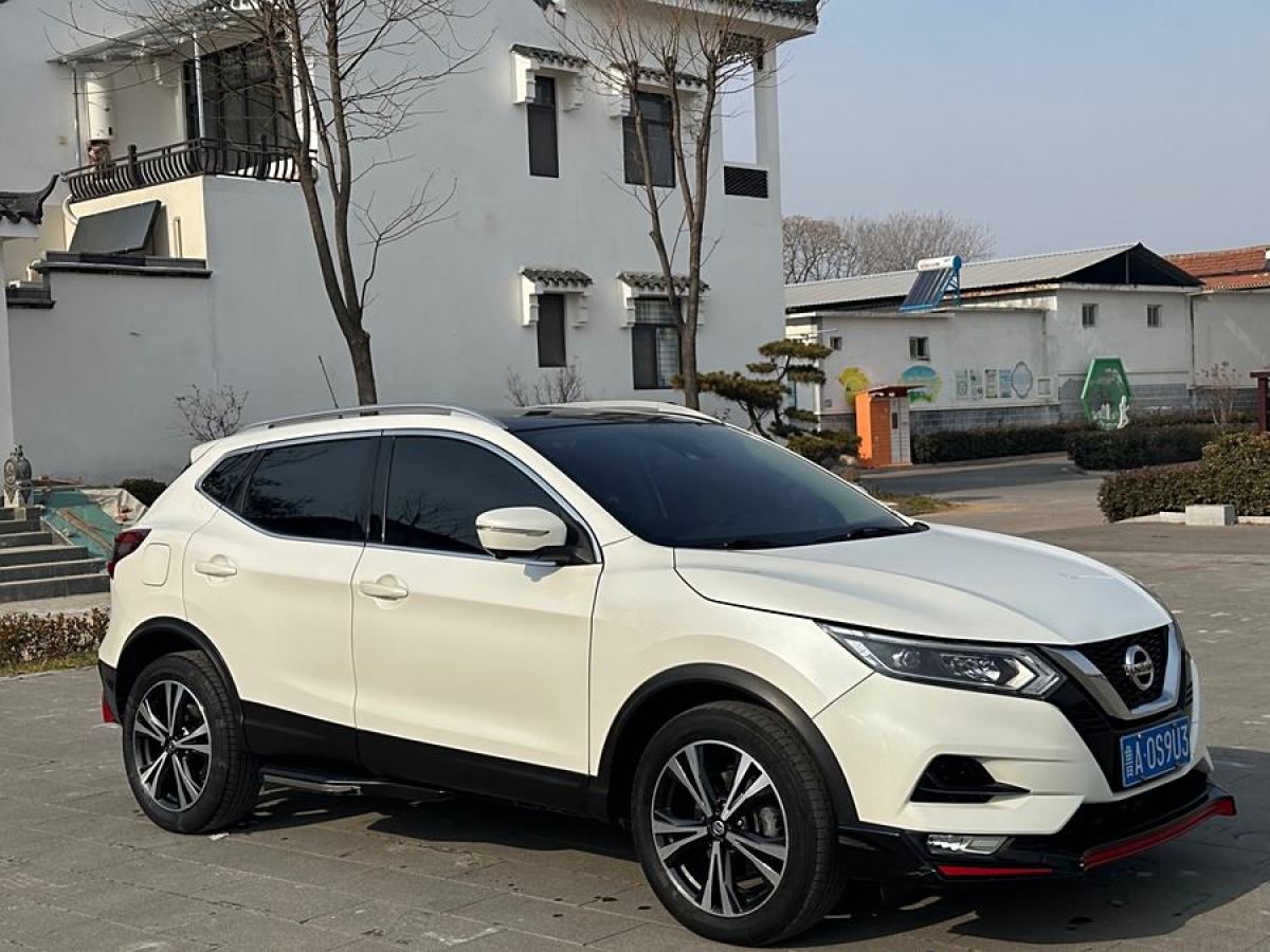 日產(chǎn) 逍客  2019款  2.0L CVT豪華版圖片