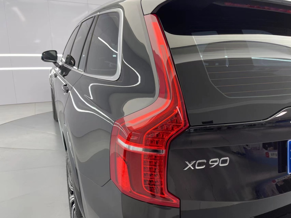 沃尔沃 XC90  2024款 B5 智行豪华版 5座图片