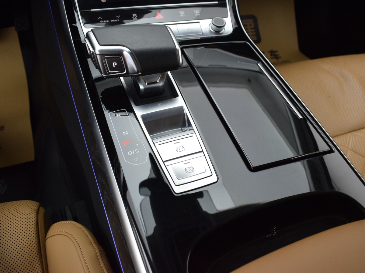 奧迪 奧迪A8  2021款 A8L 50 TFSI quattro 舒適型圖片