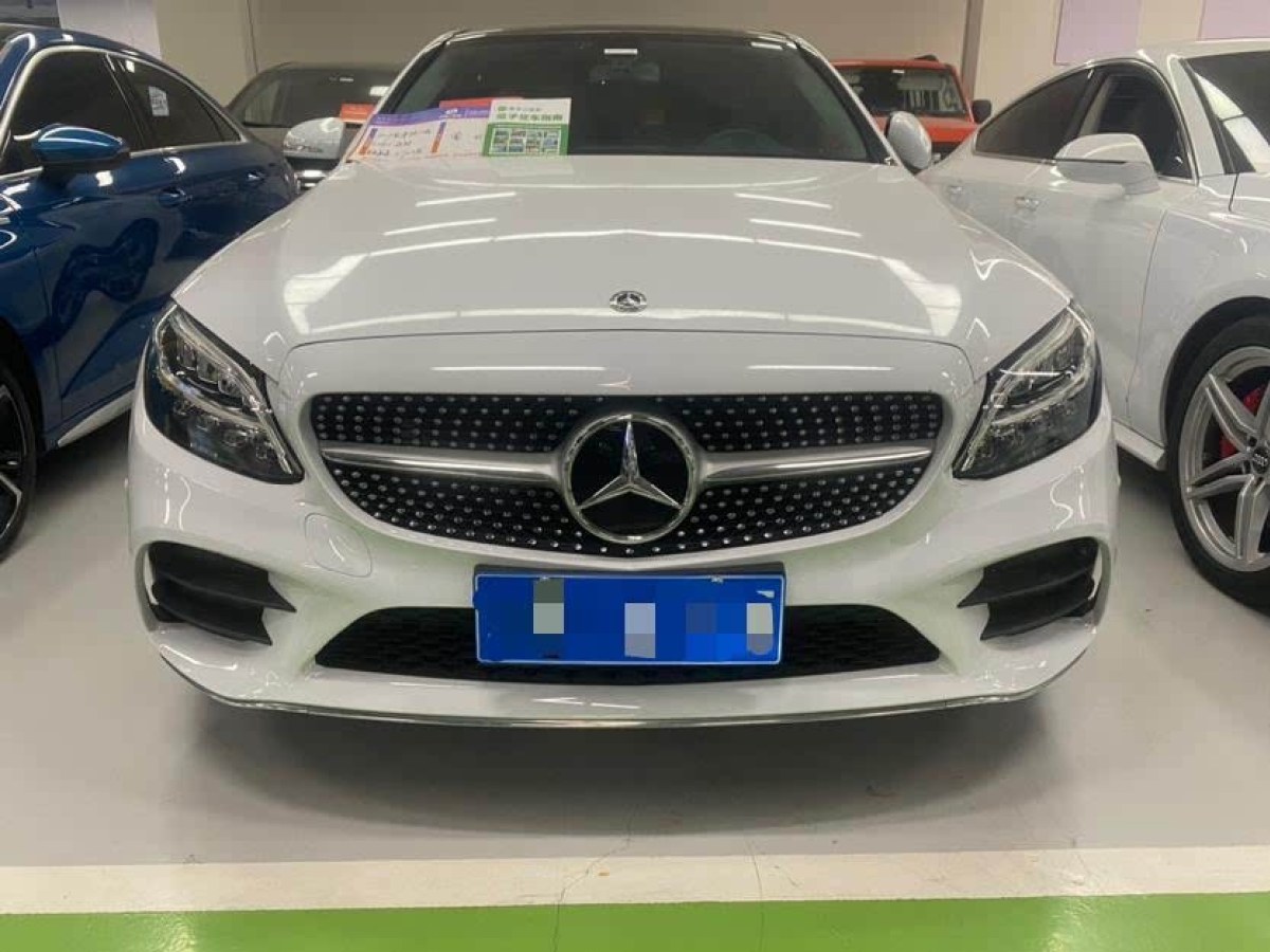 奔馳 奔馳C級  2019款 改款 C 260 L 運(yùn)動(dòng)版圖片