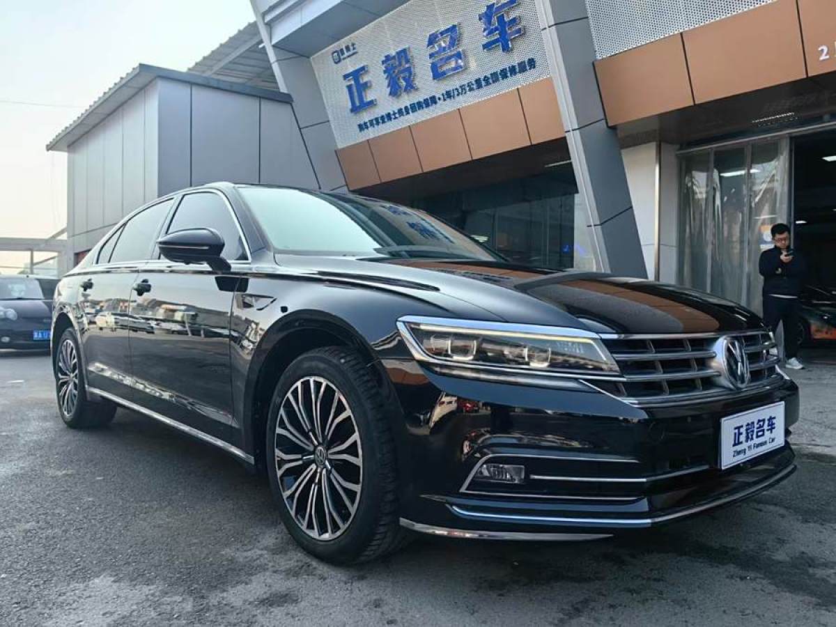 2018年10月大眾 輝昂  2016款 380TSI 兩驅(qū)御尊版