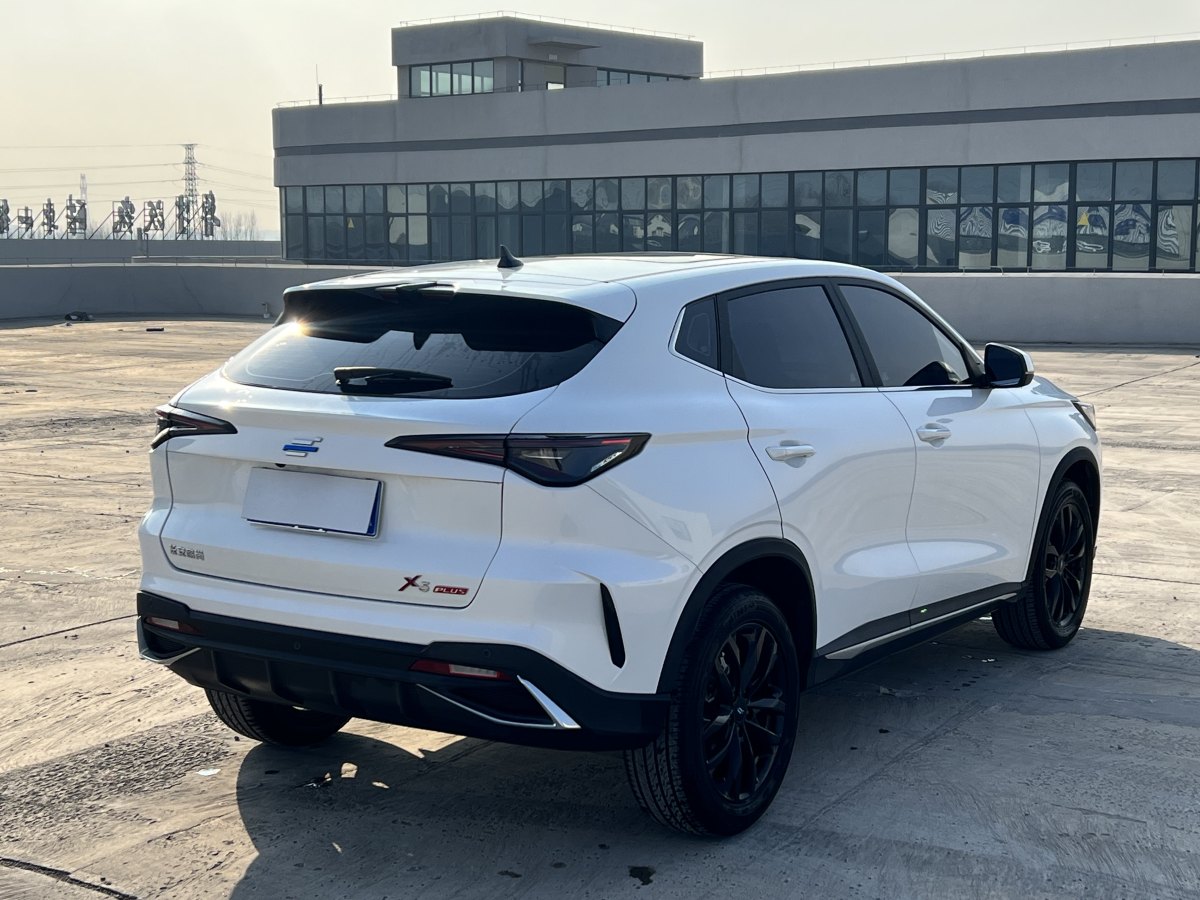 長(zhǎng)安歐尚 長(zhǎng)安歐尚X5 PLUS  2023款 改款 1.5T DCT先鋒型圖片