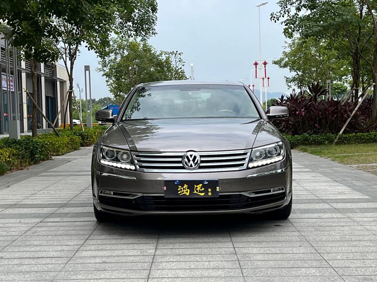 大眾 輝騰  2011款 3.6L V6 5座加長商務(wù)版圖片