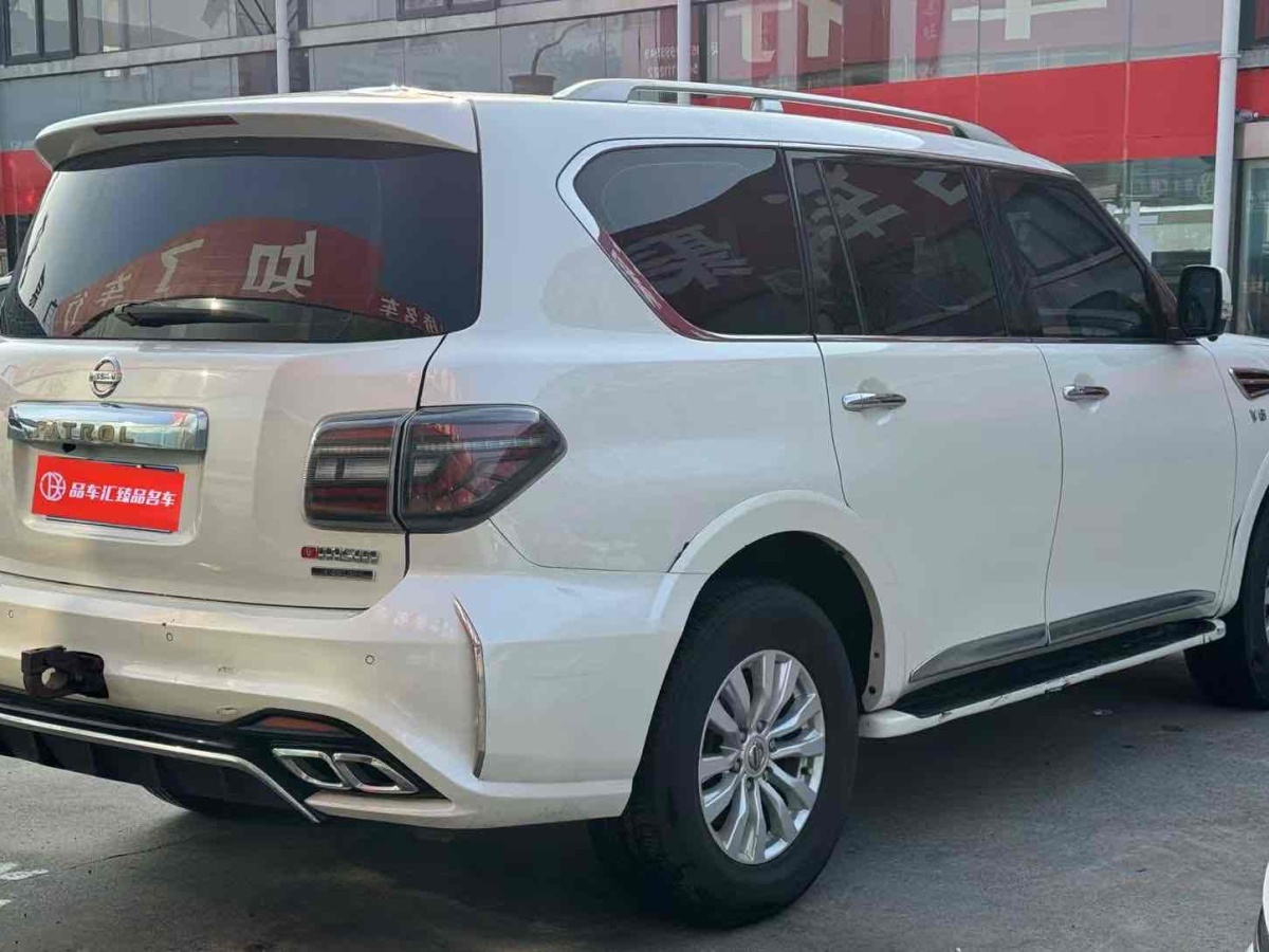 日產(chǎn) 途樂  2018款 4.0L 領英型圖片