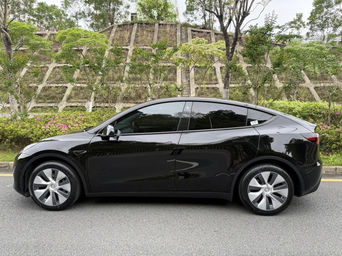 特斯拉 Model Y  2022款 后驅版圖片