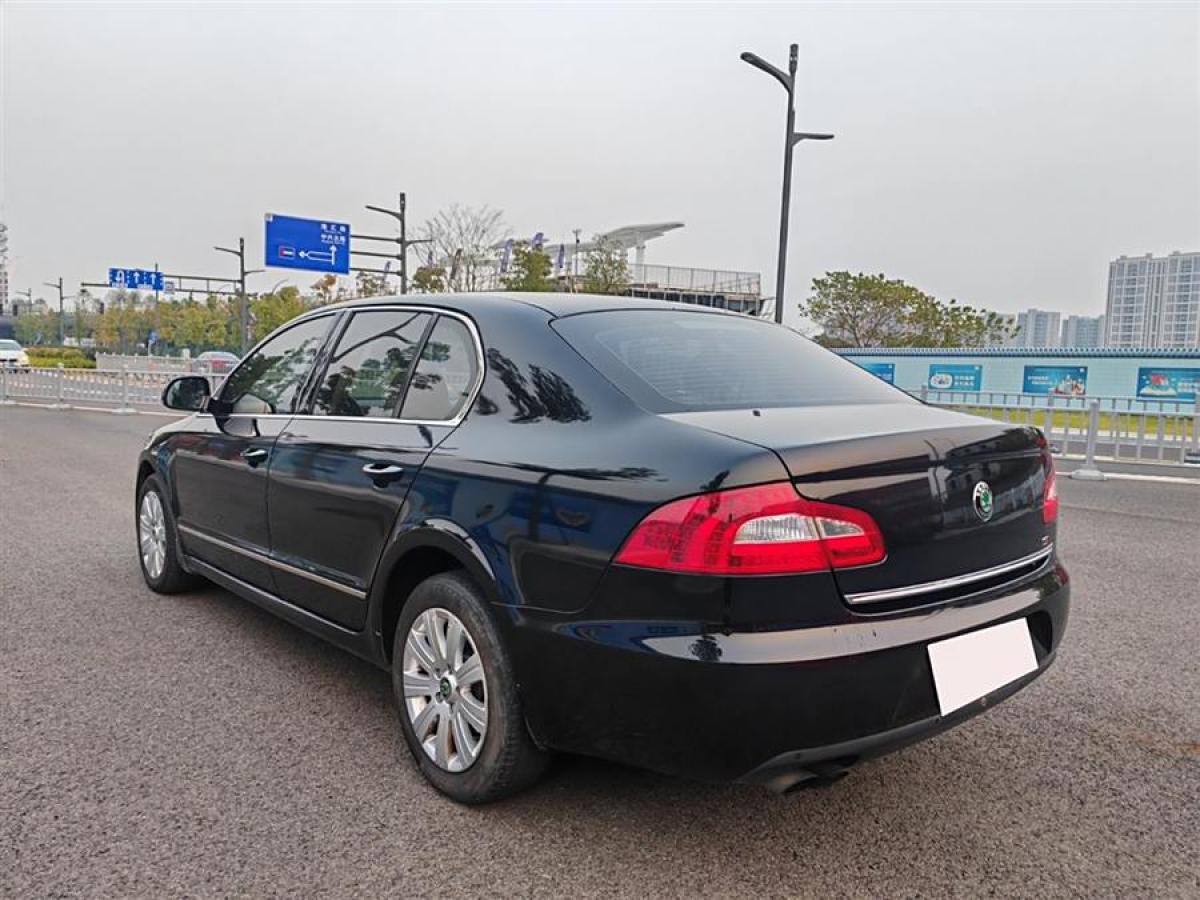 斯柯達(dá) 昊銳  2009款 1.8TSI 自動(dòng)貴雅版圖片